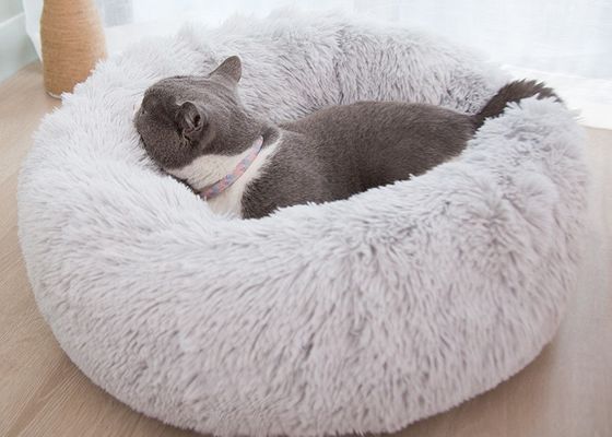 따뜻한 호화로운 부드러운 도넛 고양이들 개는 베드를 가라앉히는 인조 털 개를 놓습니다